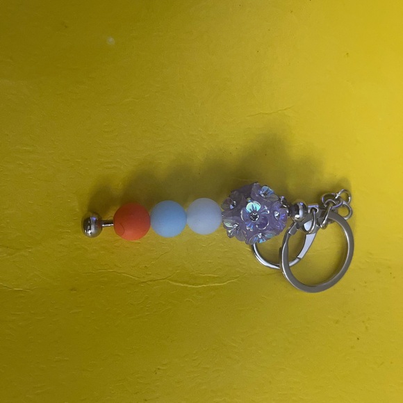 Colorful Beaded Keychain - Picture 7 of 7